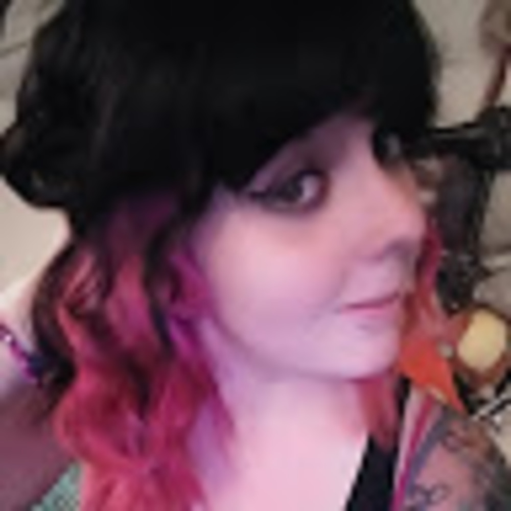 Meet your Posher, Ashlee